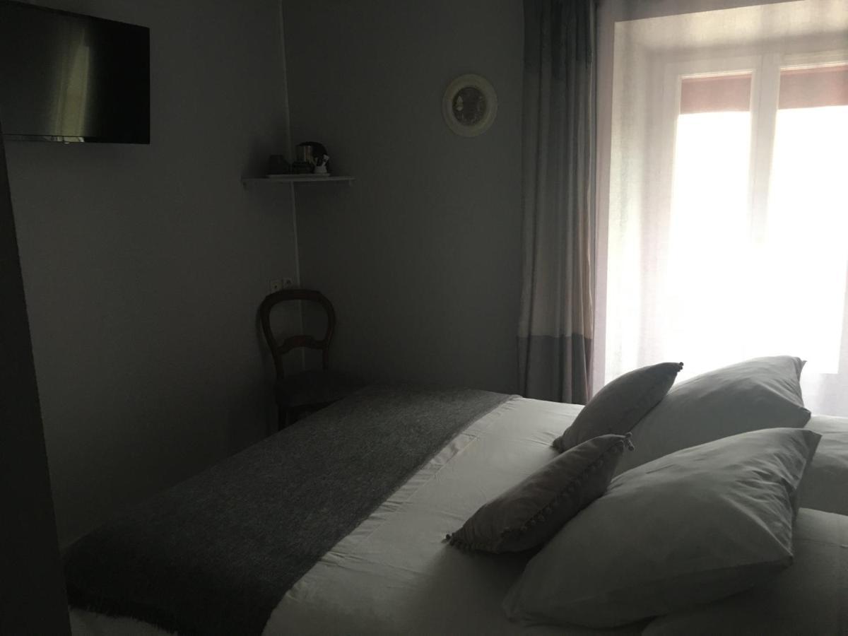 L'Un Des Sens Hotel Villefranche-de-Lonchat Luaran gambar